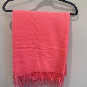 🧣 Elegant coral/Pink Scarf , perfect for Xmas gift